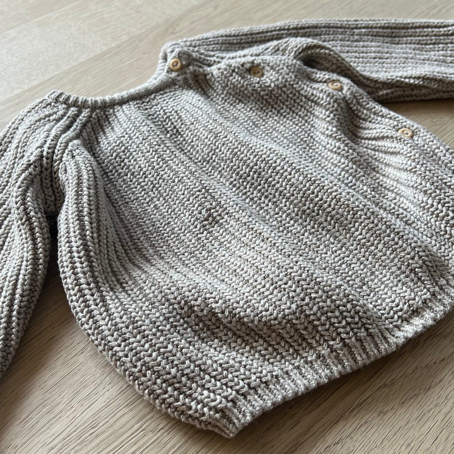 Sweater - H&M - 68