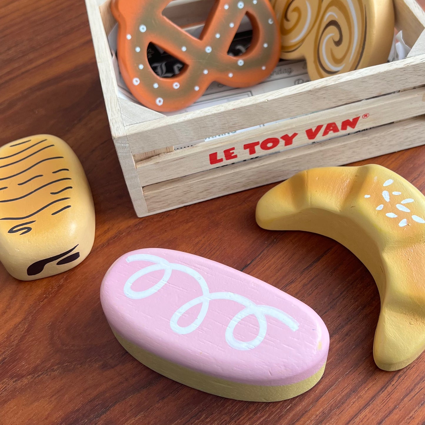 Kasse med bagerbrød - Le Toy Van