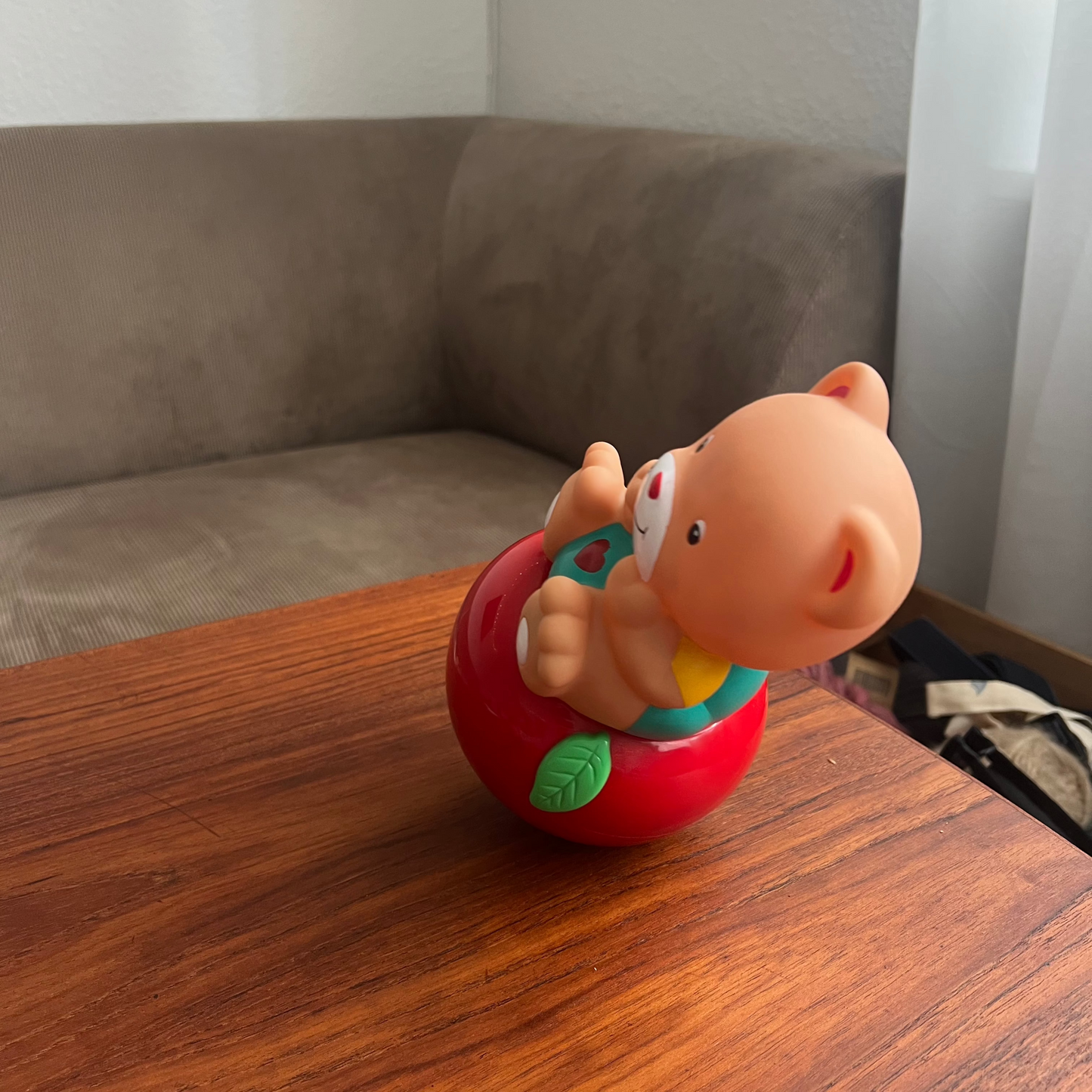 Bamse på æble - Tumling